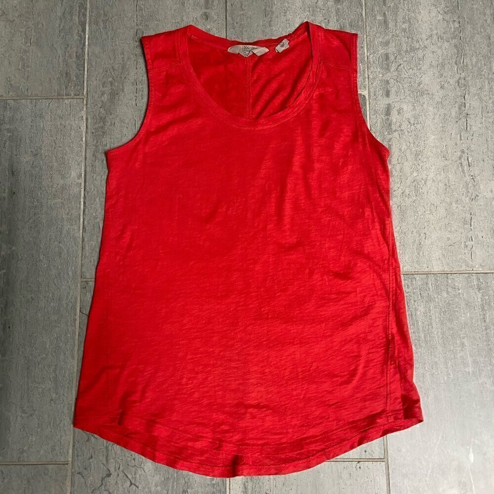 500/Denim Maison Cinqcent Scoop Neck Curved Hem Sleeveless Tee Tank Top Red XS